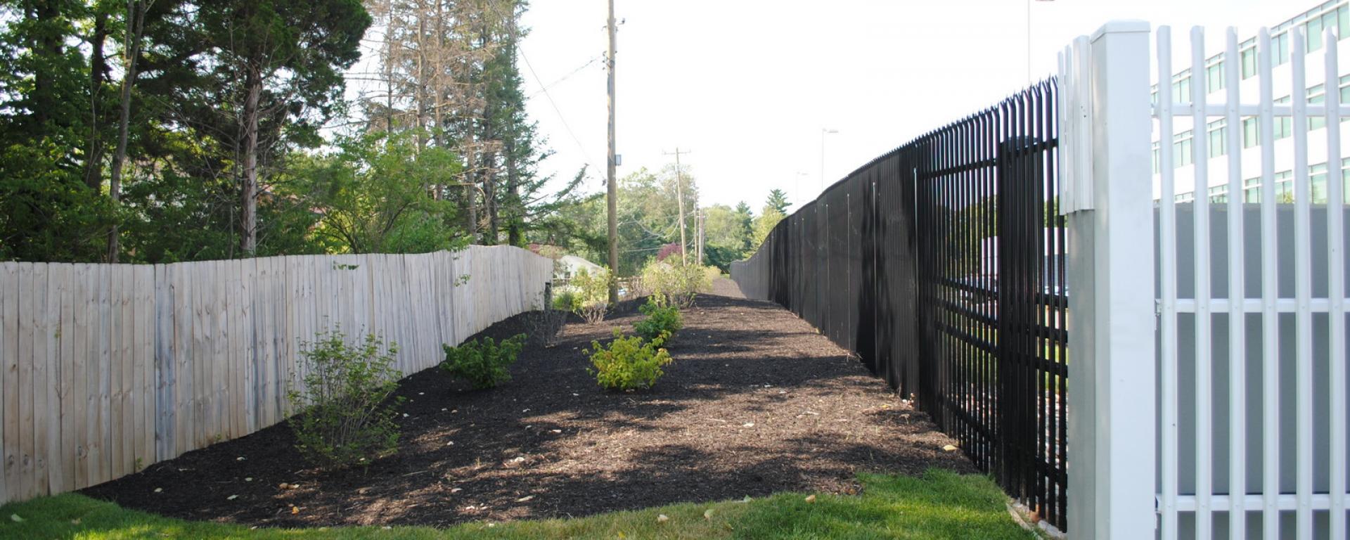 landscaping along fencing