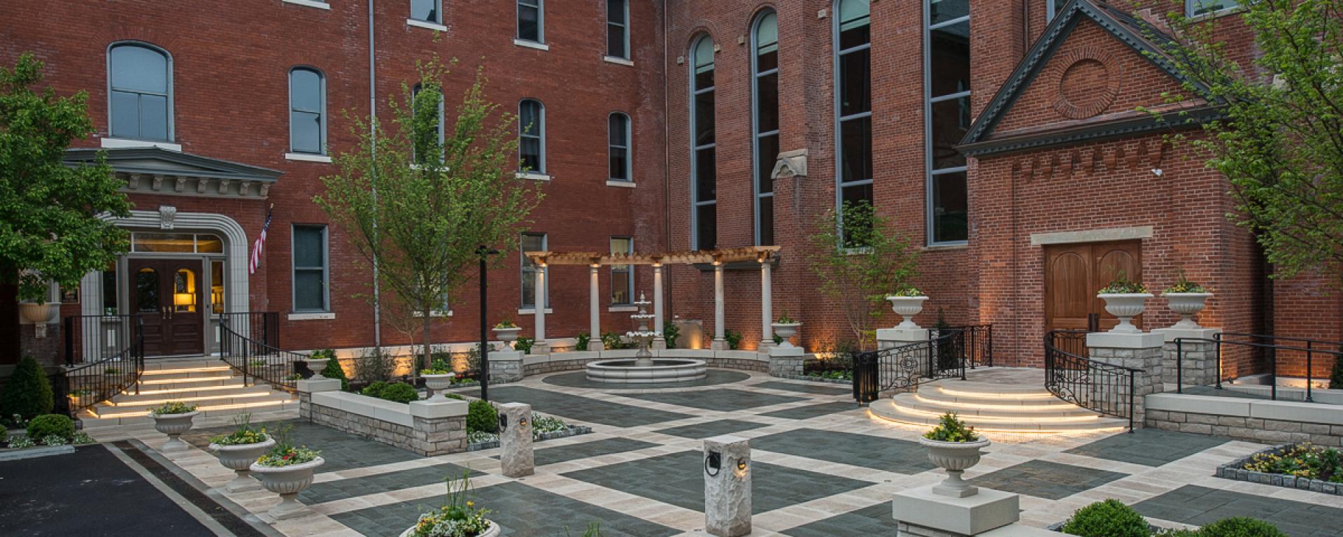 courtyard with seating