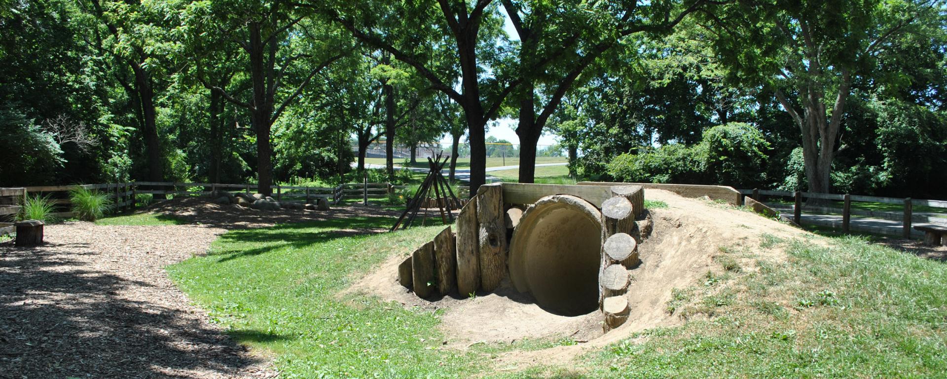 tunnel to crawl through in park